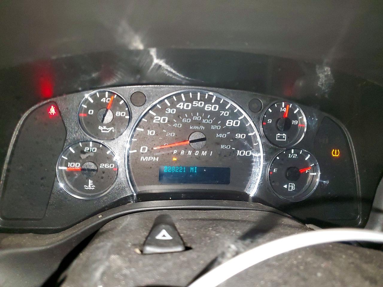 2016 Chevrolet Express 2500 Cargo Utility / Service Van
