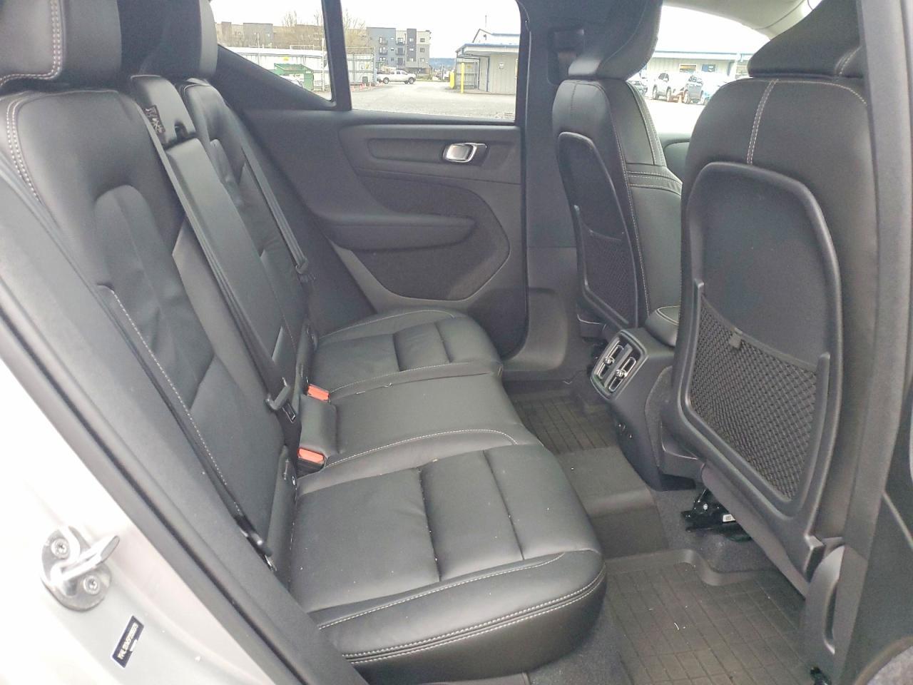 2023 Volvo Xc40 Plus