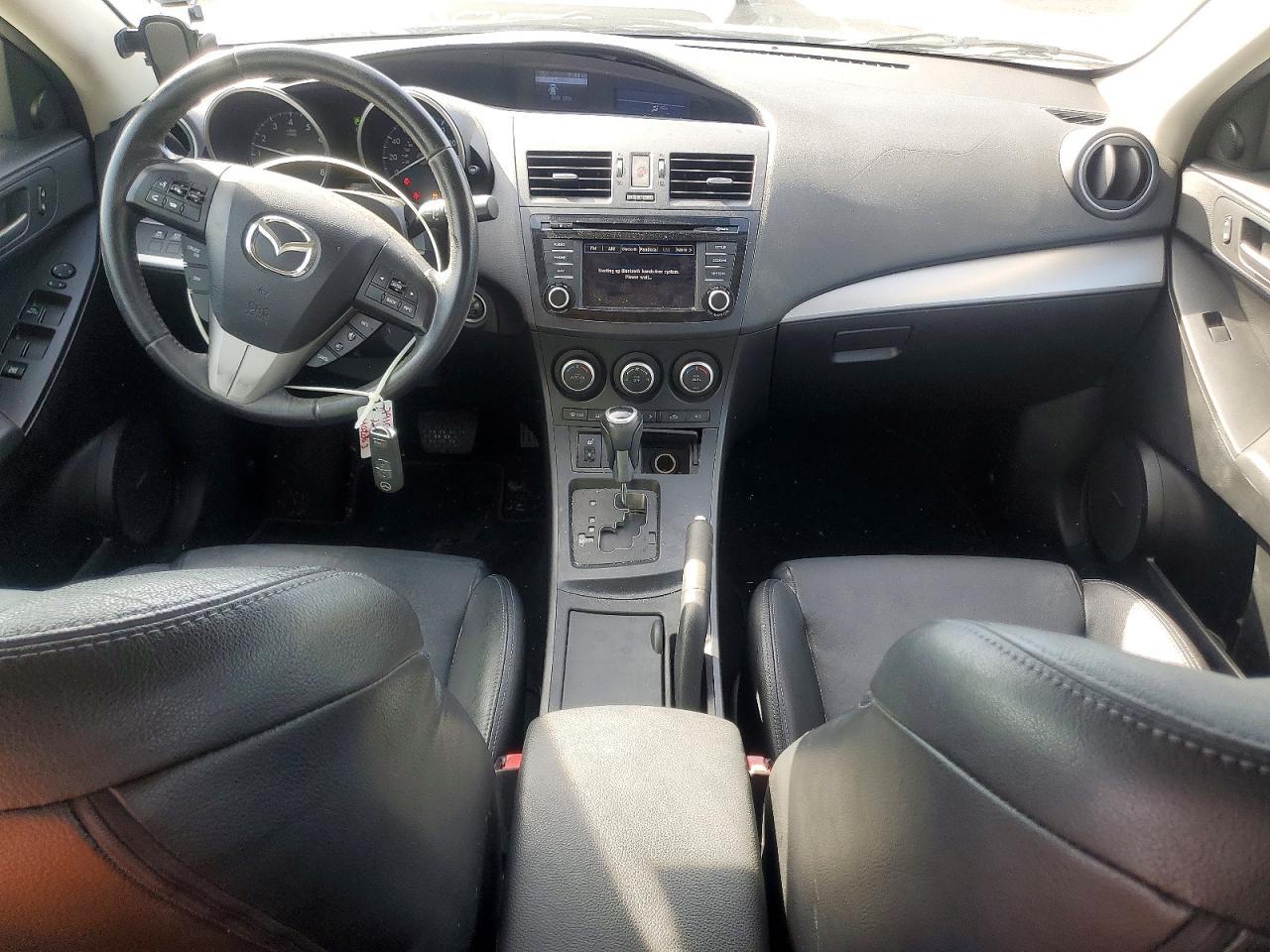 2013 Mazda 3 I