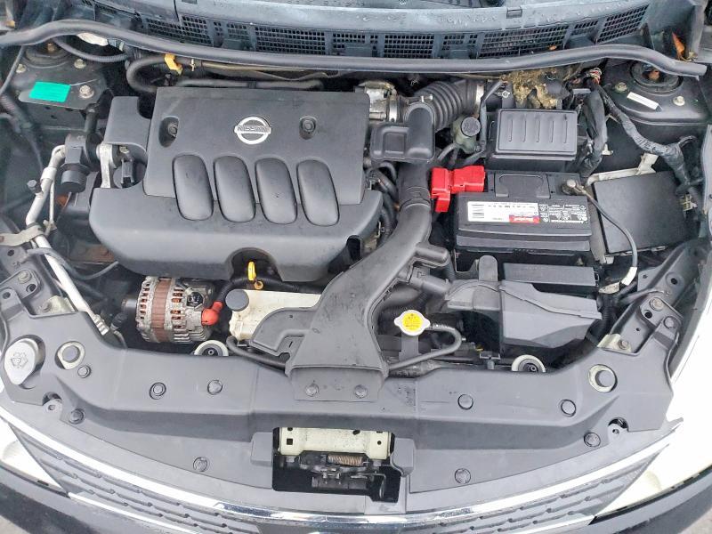 2008 Niss Versa s