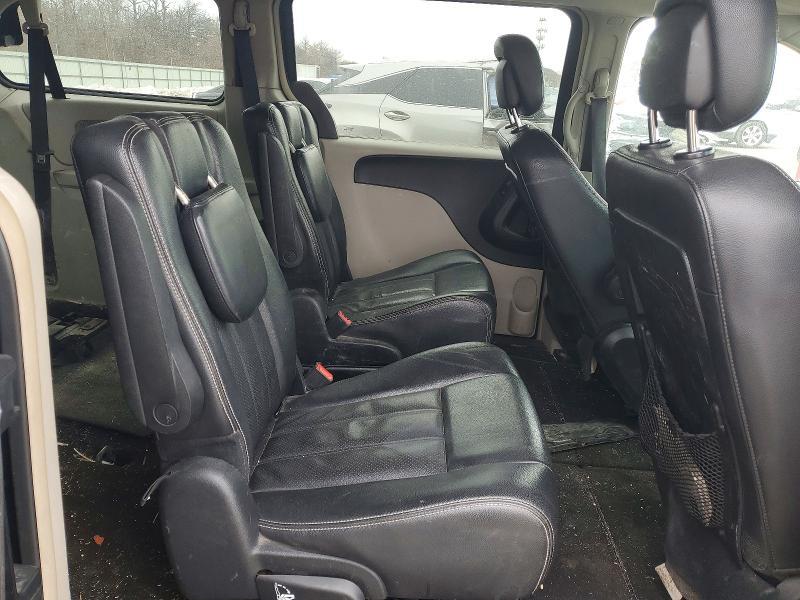 2012 Chrysler Town & Country Touring