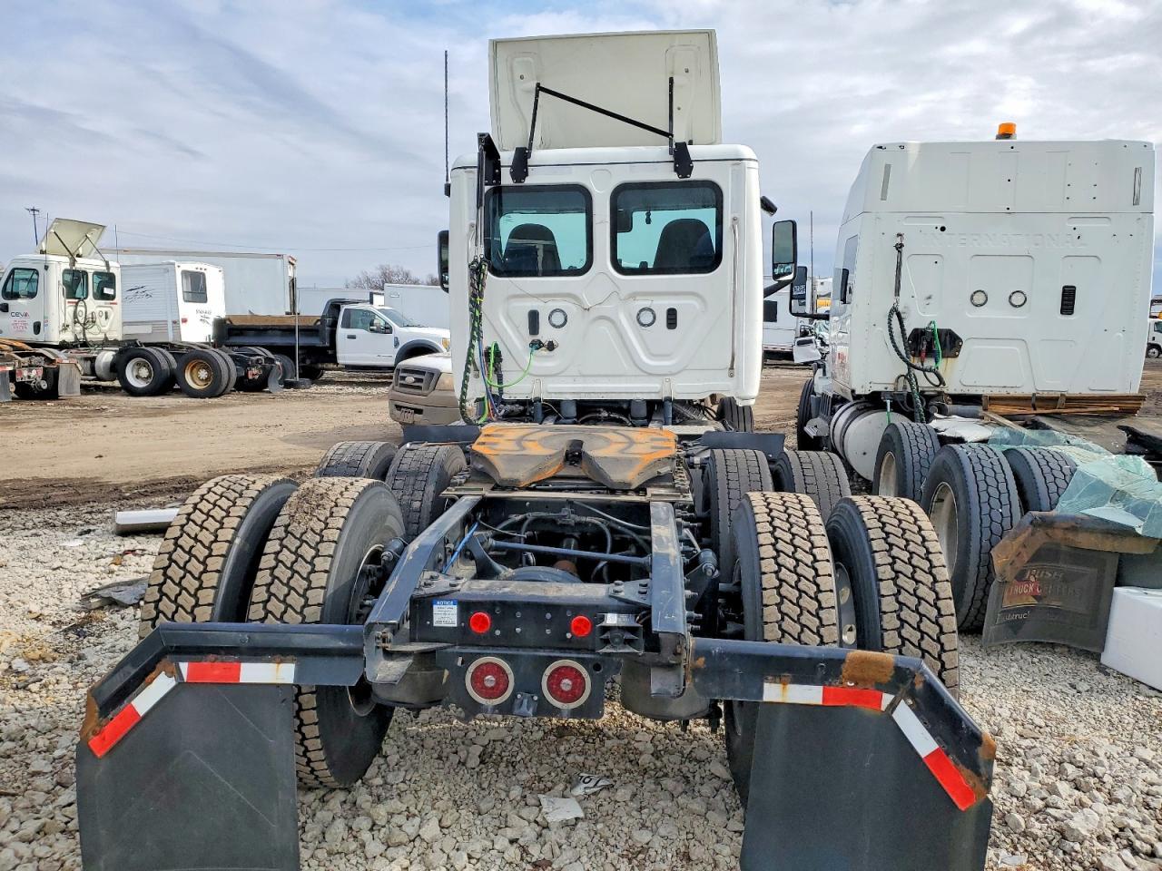 2025 Freigliner 2025 Freightliner Cascadia 116 Semi Truck
