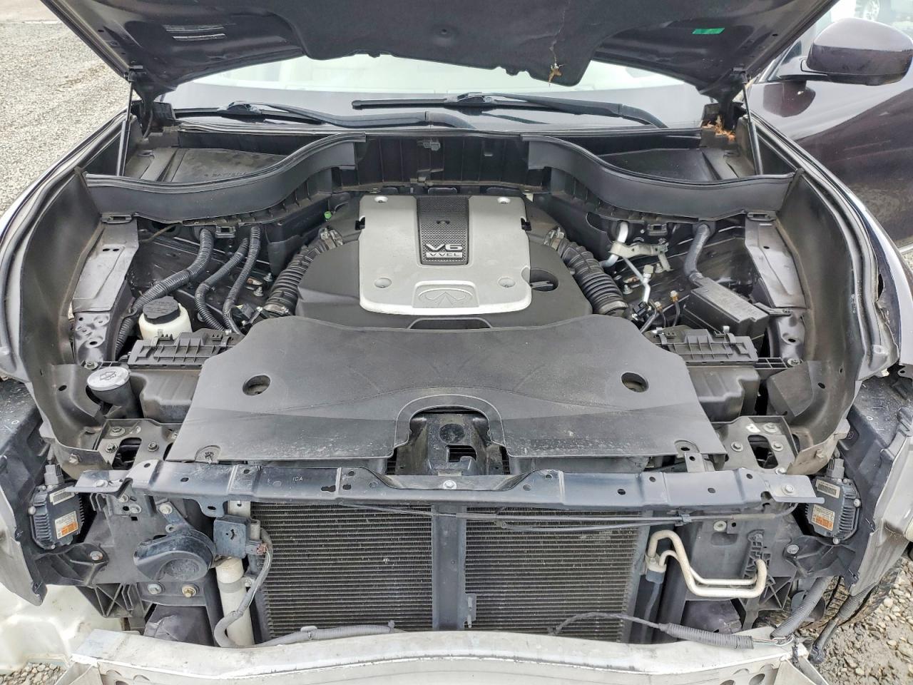 2013 Infinity Fx37