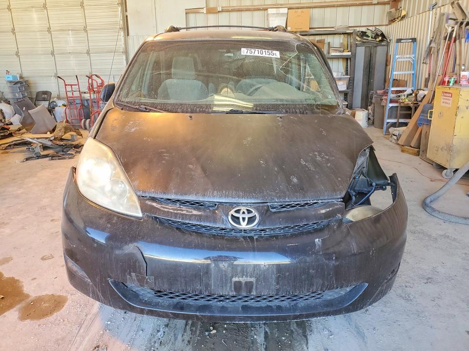 2009 Toyota Sienna ce