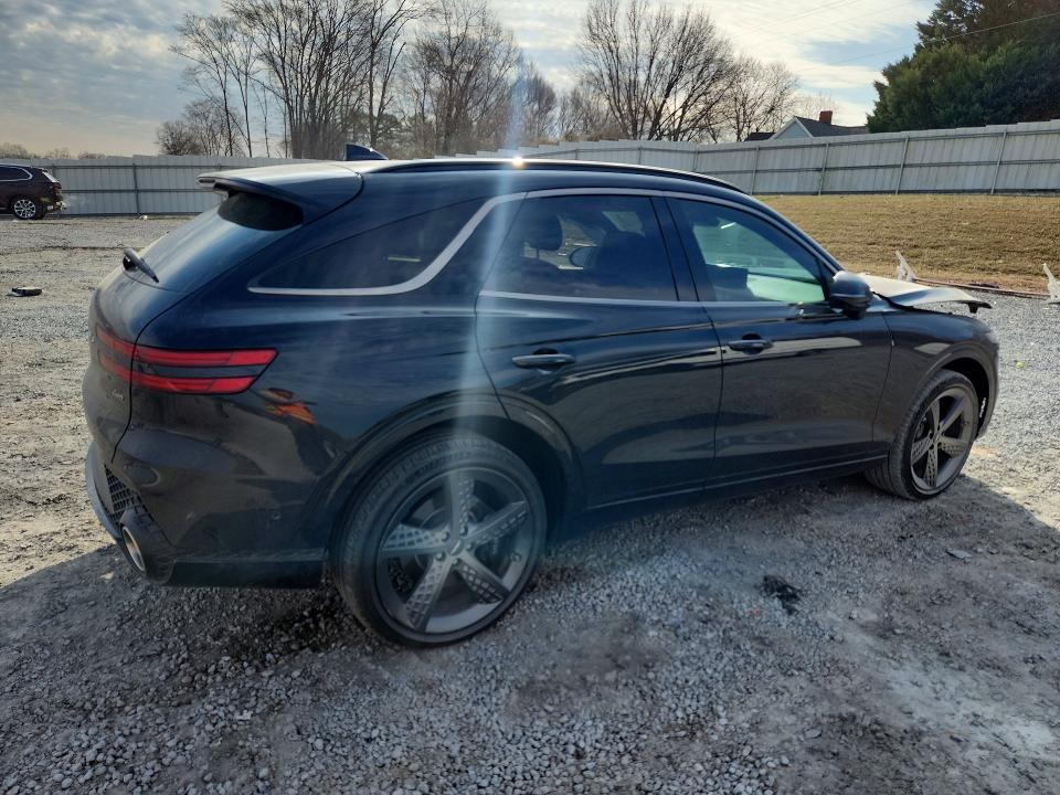 2023 Genesis Gv70 Base