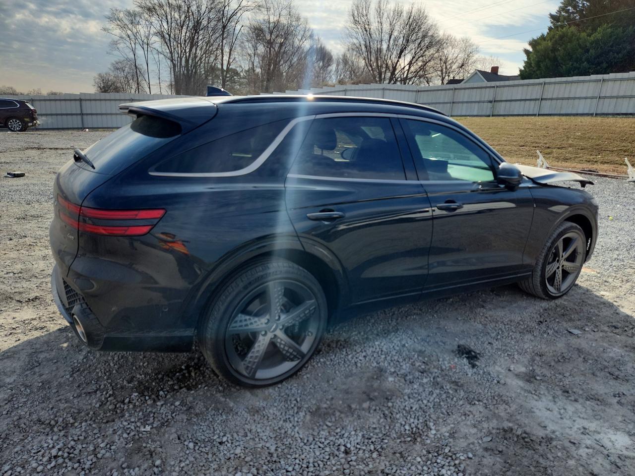 2023 Genesis Gv70 Base