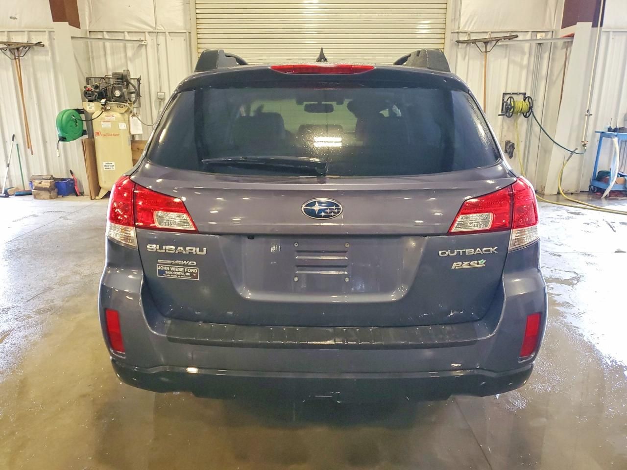 2014 Subaru Outback 2.5i Limited