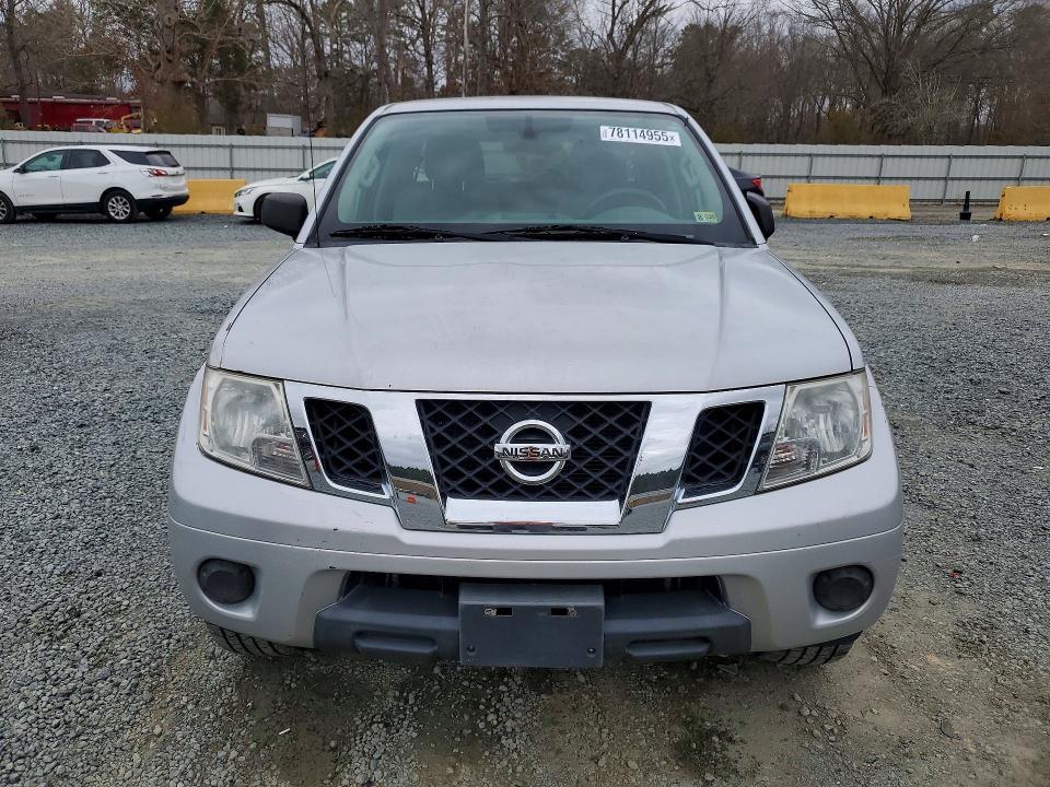 2012 Nissan Frontier s