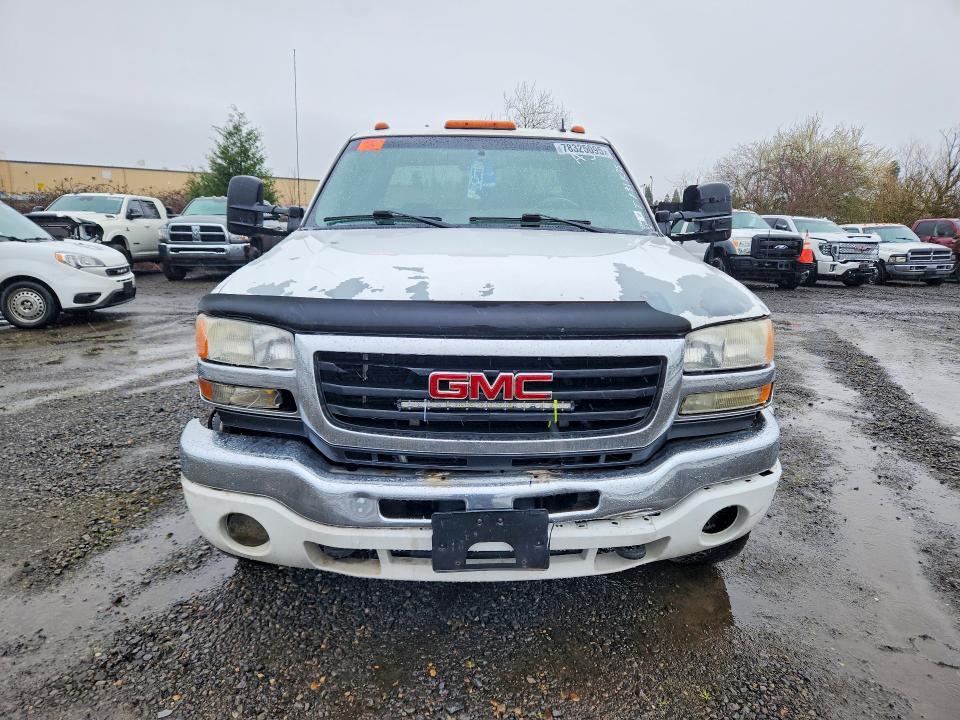 2006 GMC New Sierra K3500