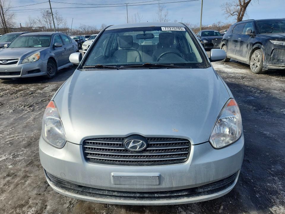 2010 Hyundai Accent gls
