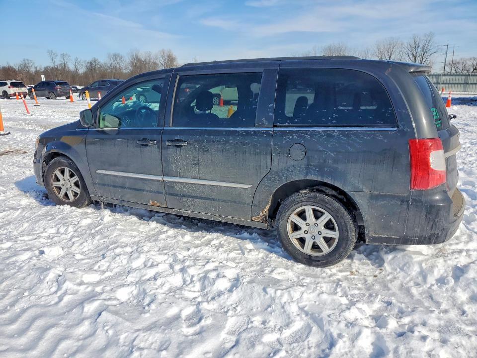 2012 Chrysler Town & Country Touring