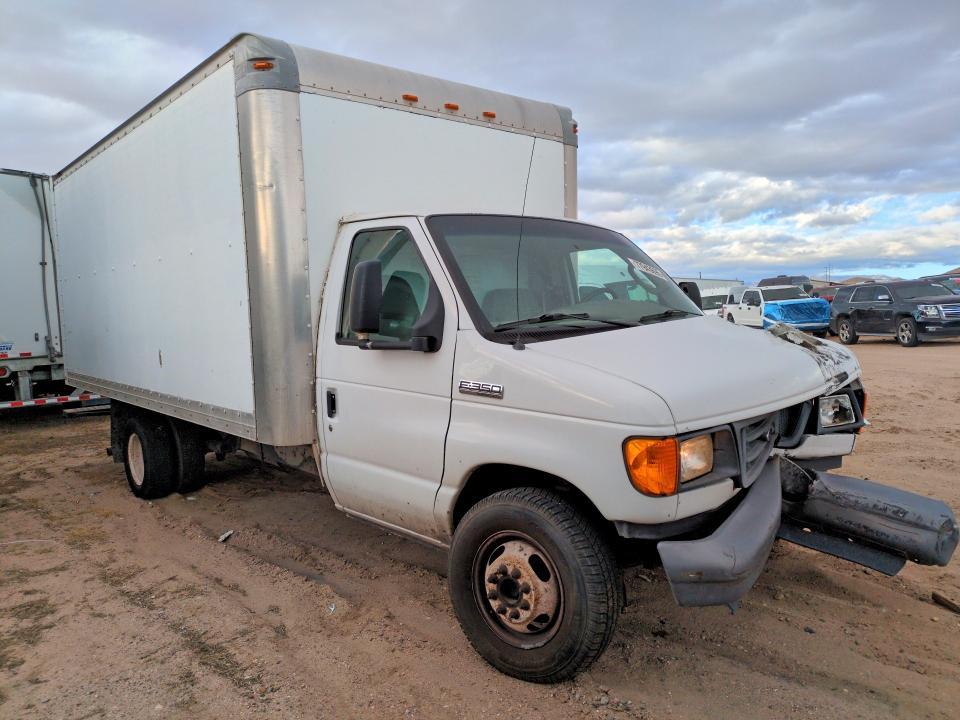 2006 Ford E350 BOX Truck