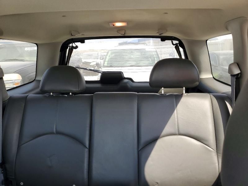 2004 Mazda Tribute es