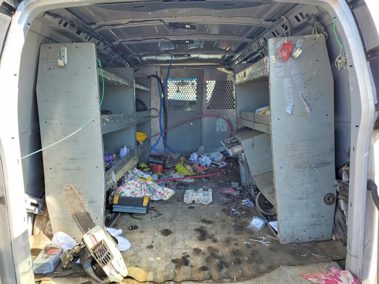 2016 Chevrolet Express 2500 Cargo Utility / Service Van