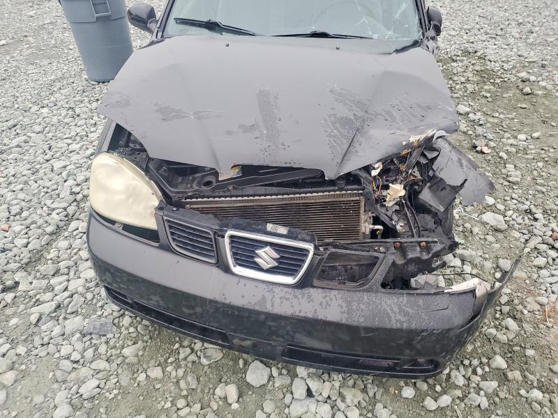 2005 Suzuki Forenza s