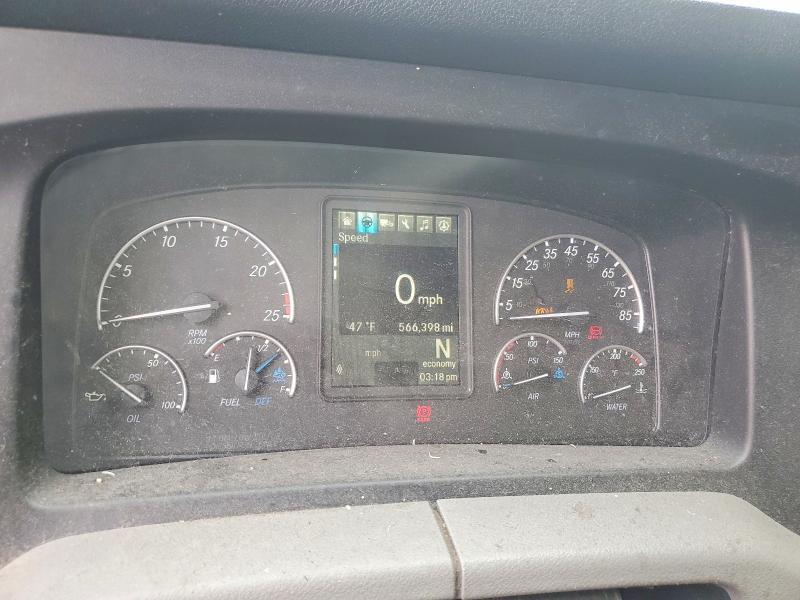 2021 Freigliner 2021 Freightliner Cascadia 126 Semi Truck