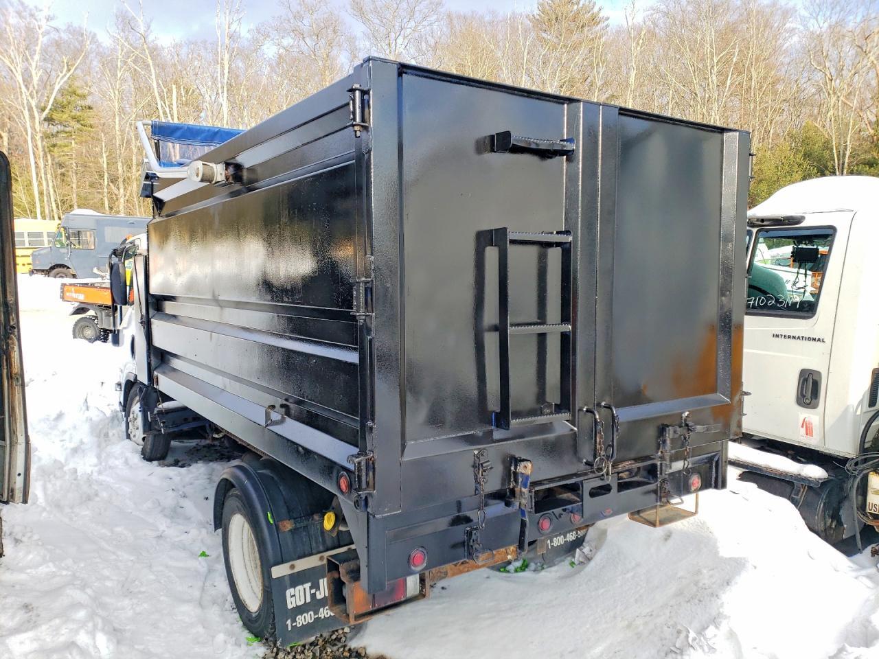 2019 Isuzu NPR HD Refuse Truck