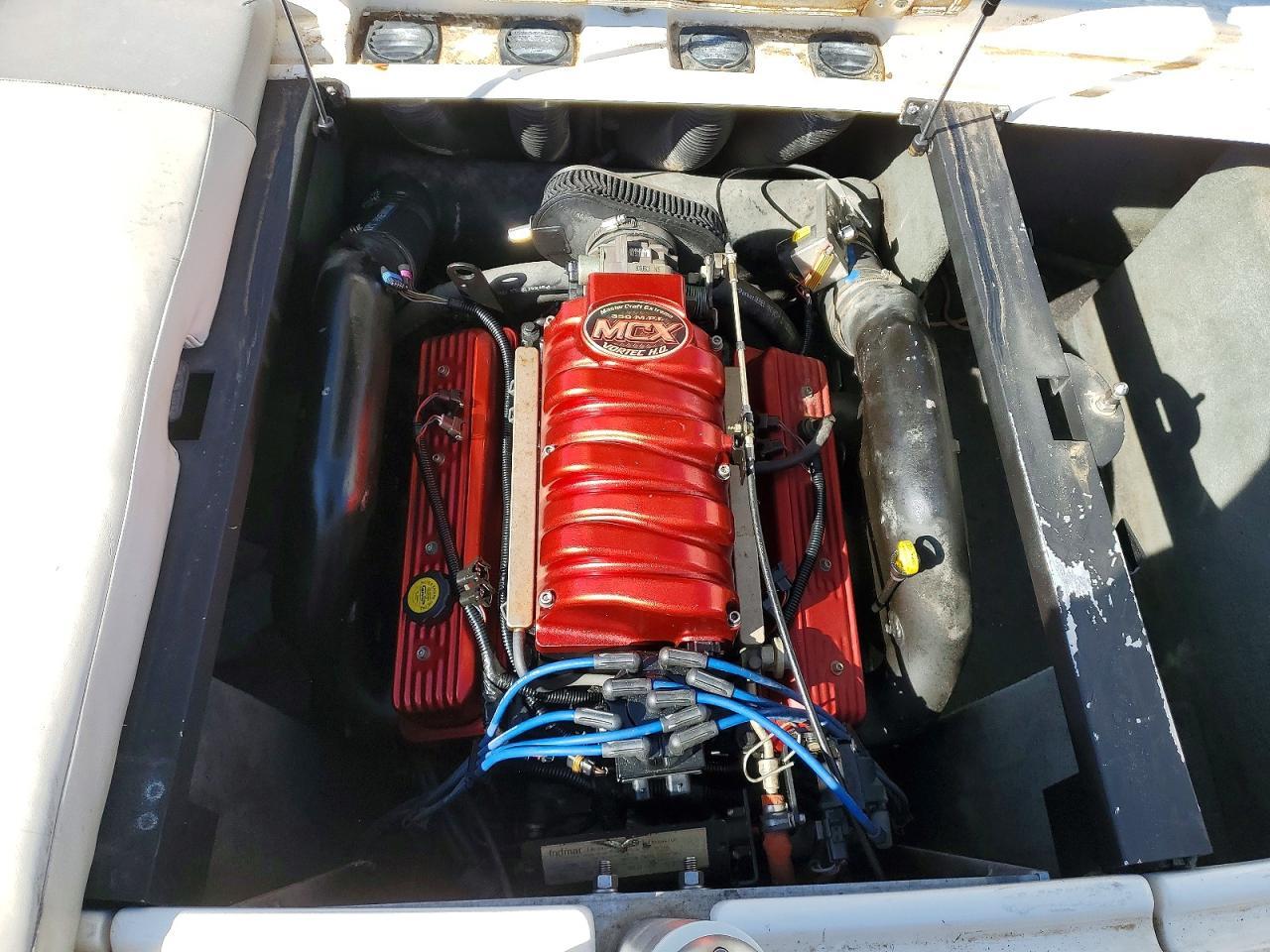 2004 Mastercraft Boat-Boat