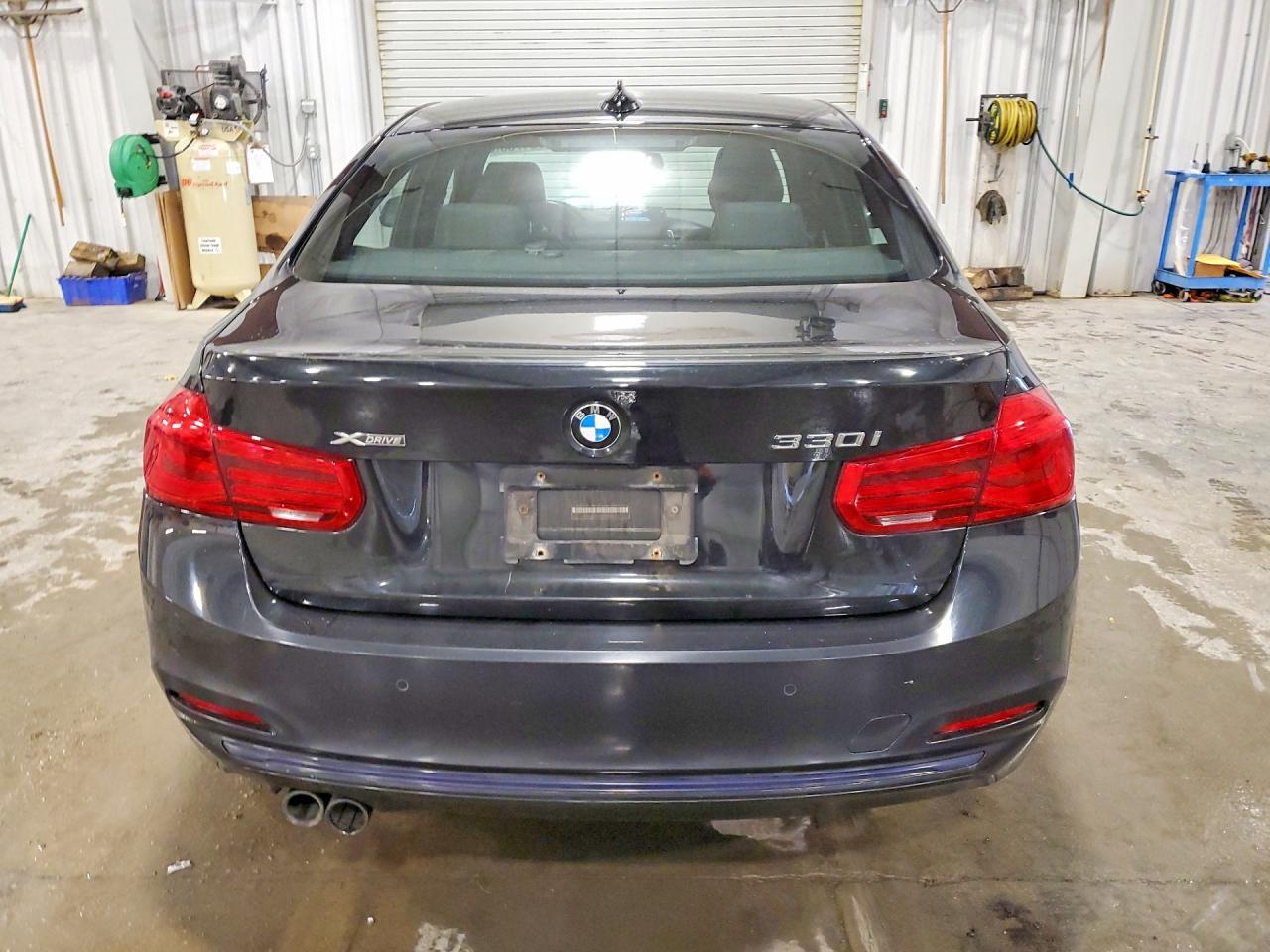 2017 BMW 330 xi