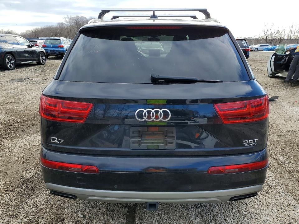 2017 Audi Q7 Premium Plus
