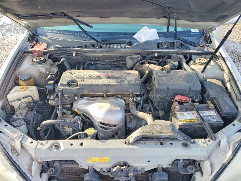 2002 Toyota Camry le