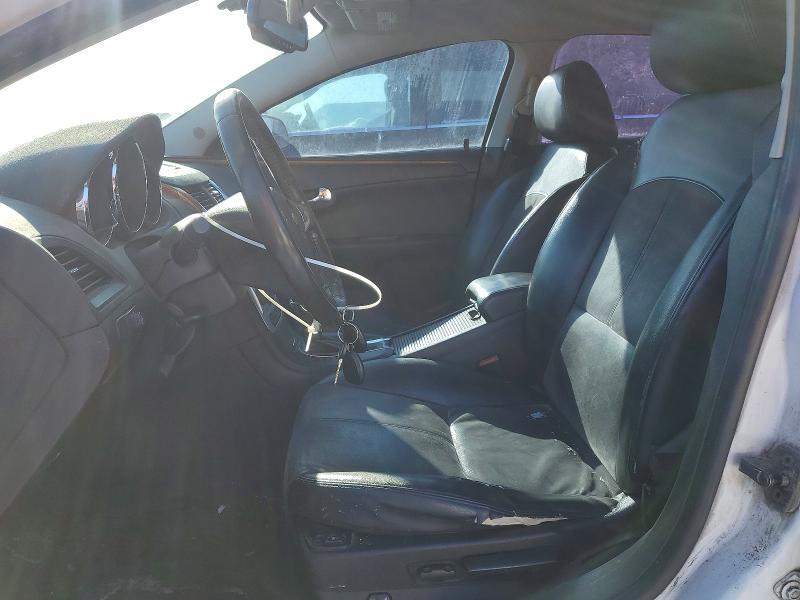 2011 Chevrolet Malibu 2LT