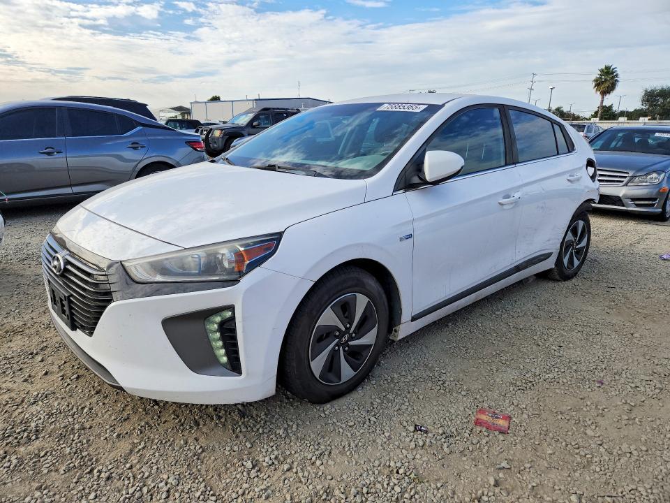 2018 Hyundai Ioniq sel