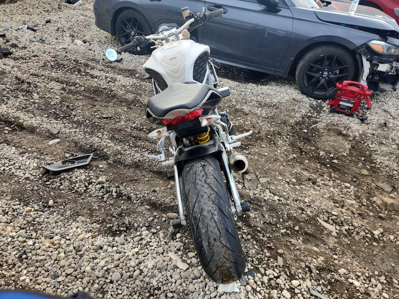 2014 Aprilia Tuono VR4