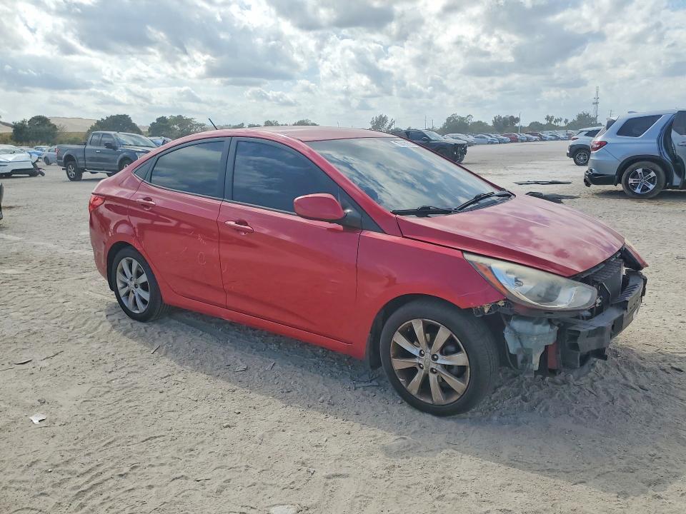 2013 Hyundai Accent gls