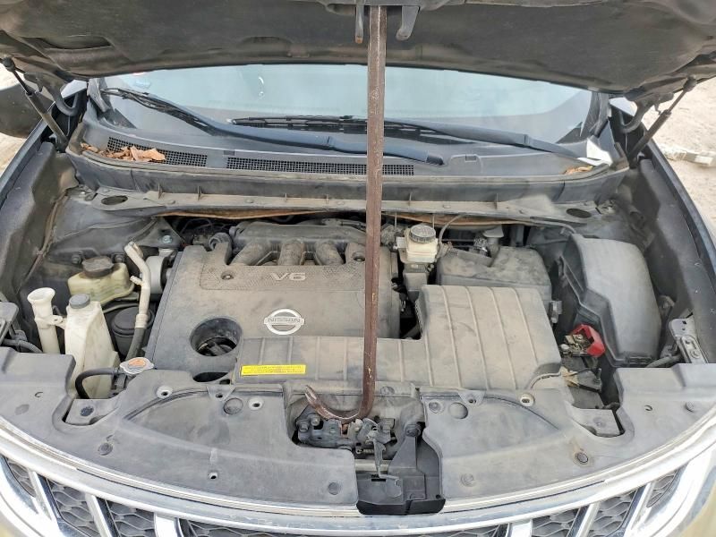 2011 Nissan Murano s