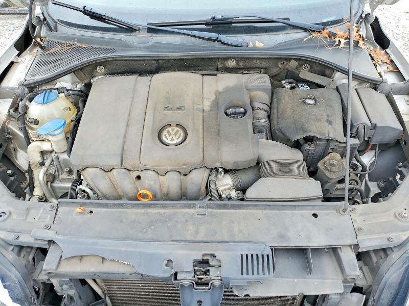 2012 Volkswagen Passat sel