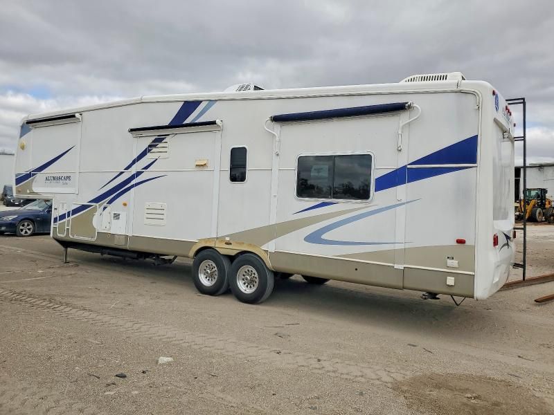 2007 Holiday Alumascape