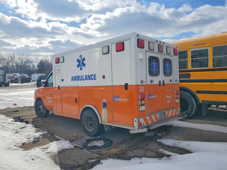 2011 Ford E350 Ambulance