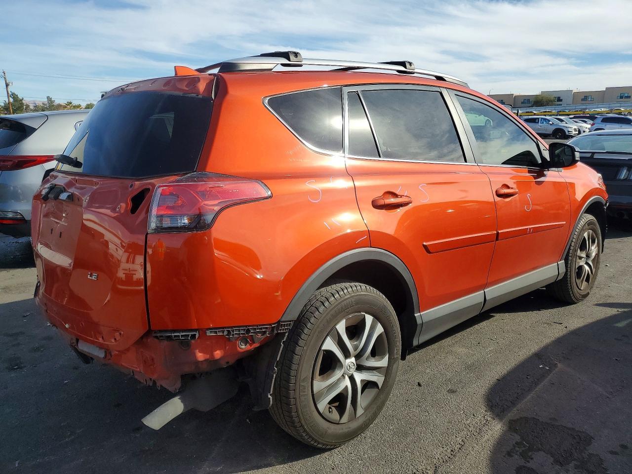 2016 Toyota Rav4 le