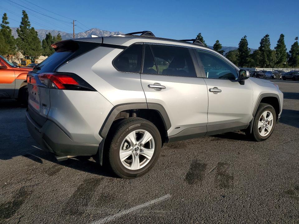 2025 Toyota Rav4 Hybrid xle
