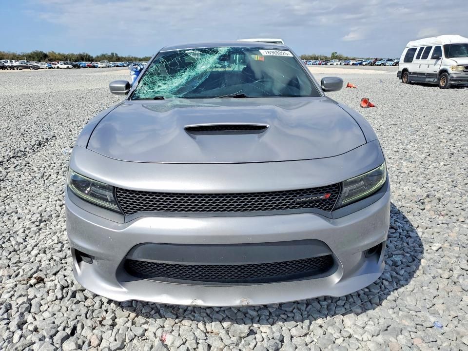 2018 Dodge Charger sxt Plus