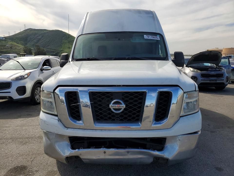 2013 Nissan Nv 2500 hd s