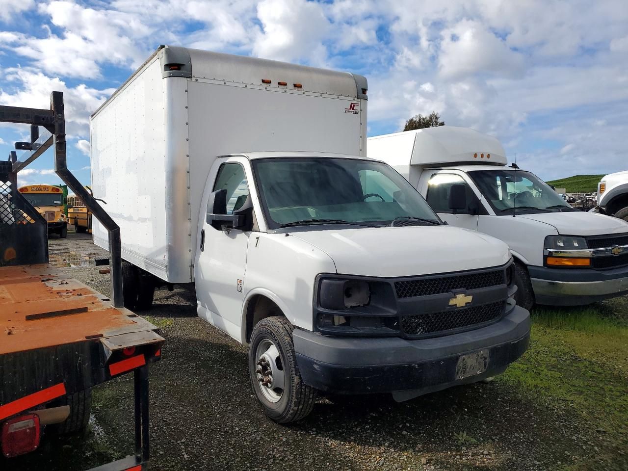 2014 Chevrolet Express BOX Truck
