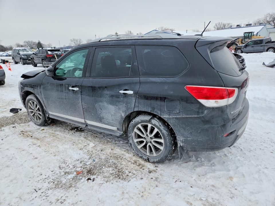 2013 Nissan Pathfinder s