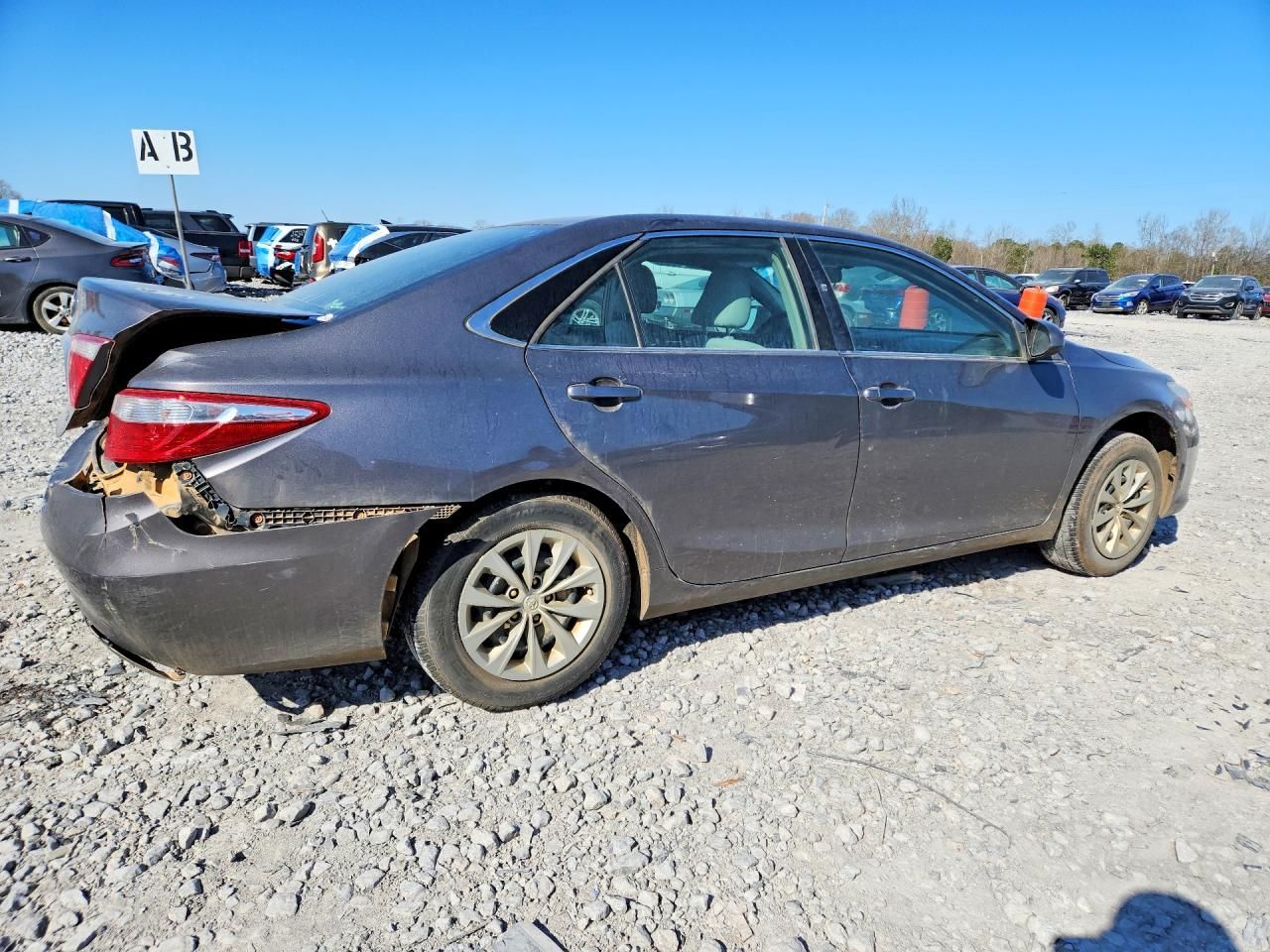 2017 Toyota Camry le