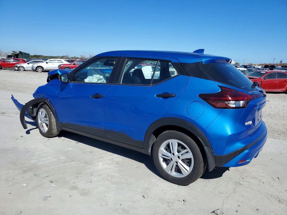 2025 Nissan Kicks Play s