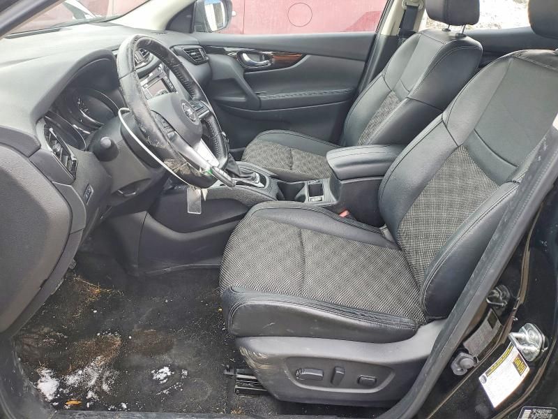 2021 Nissan Rogue Sport sv