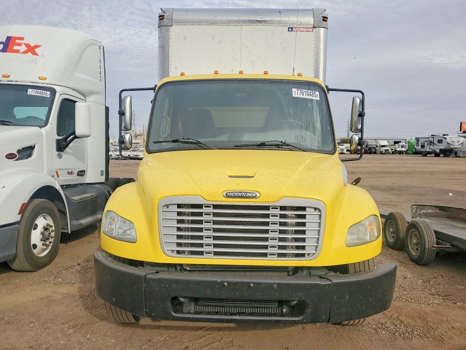 2016 Freightliner Business Class M2 BOX Truck