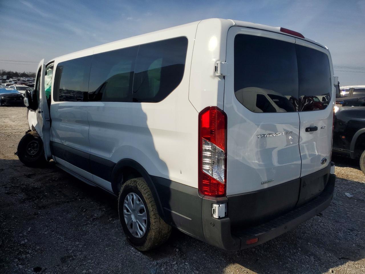 2025 Ford Transit T-350