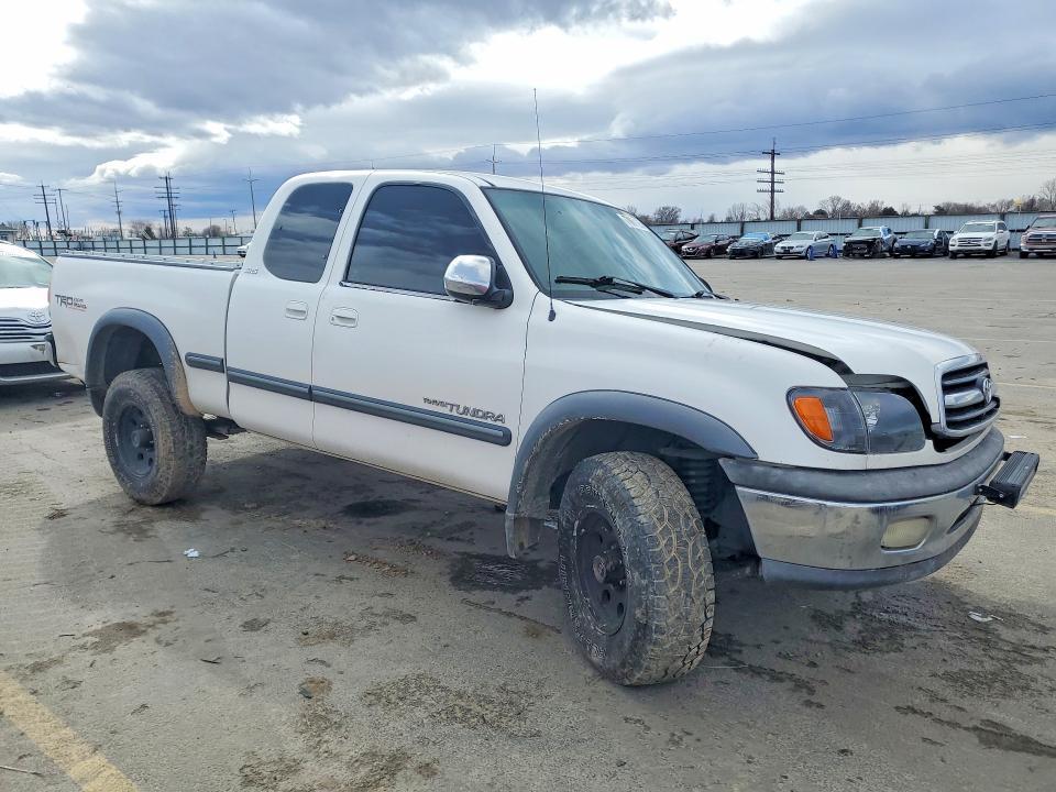 2001 Toyota Tundra Access cab