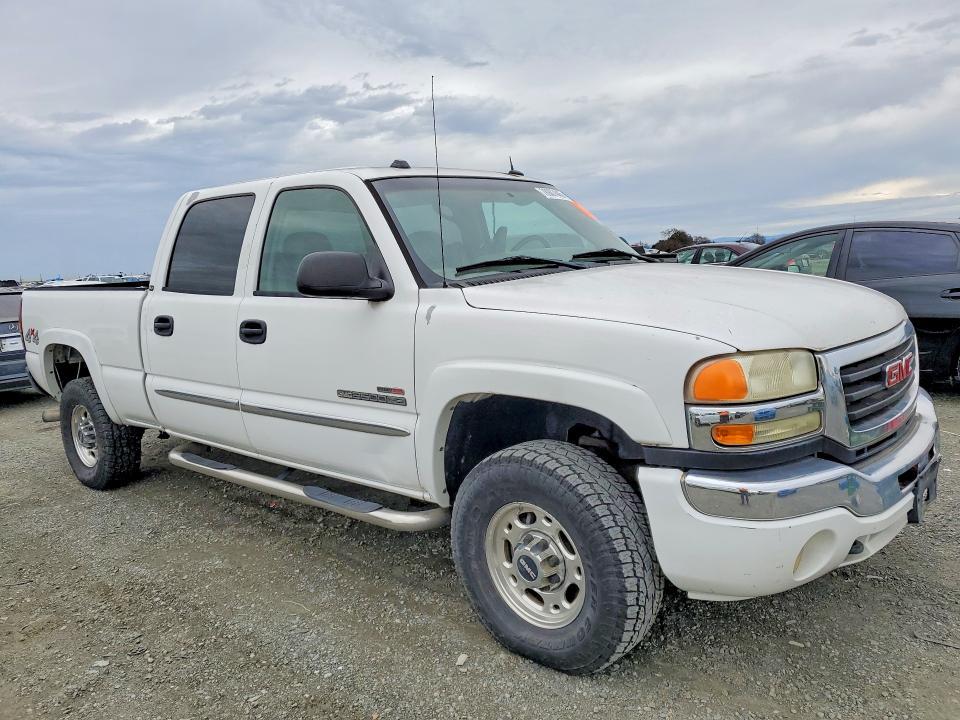 2005 GMC Sierra K2500 Heavy Duty