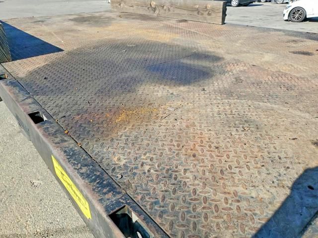 2015 Greenpower Motors 2015 Green Power Motor Company EVC210