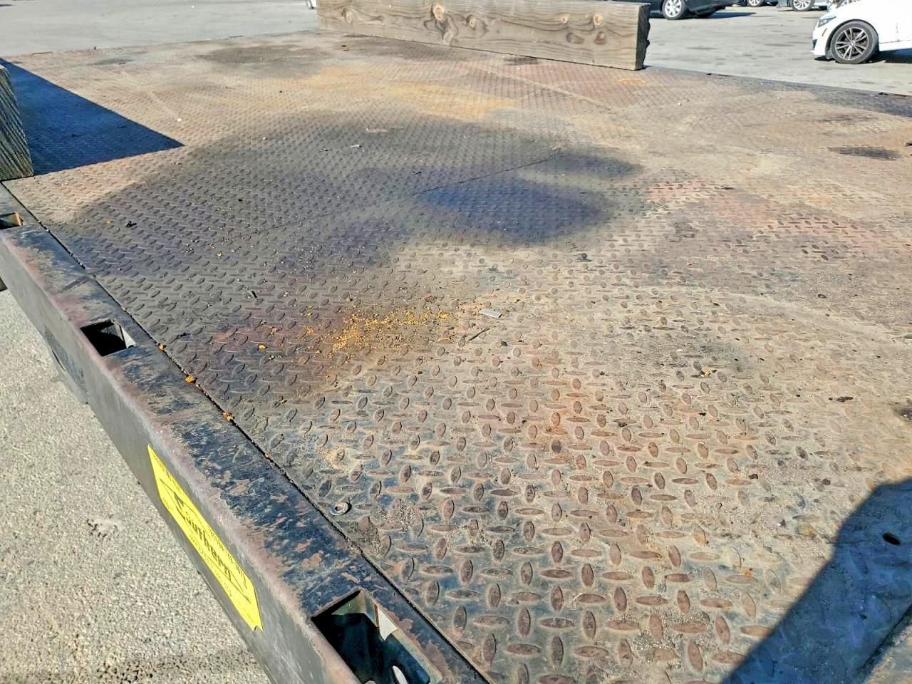 2015 Greenpower Motors 2015 Green Power Motor Company EVC210