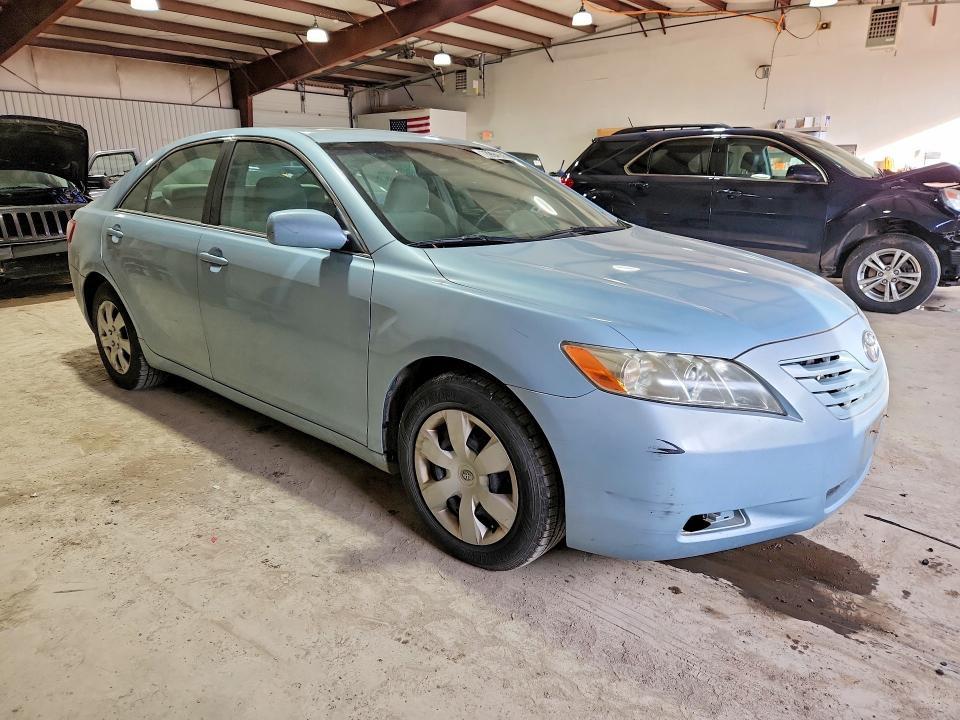 2009 Toyota Camry le