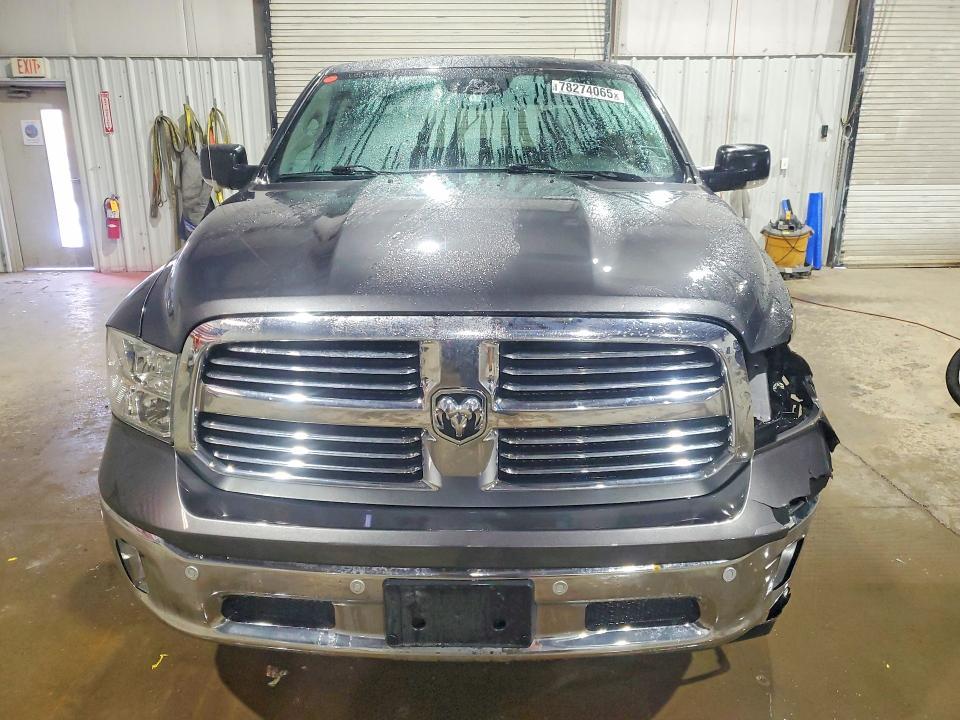 2017 Ram Trucks 1500 SLT